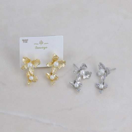 ピアス ニッケルフリー メタル パール フラワー 花 ダブル ステンレスポスト スタッドピアス