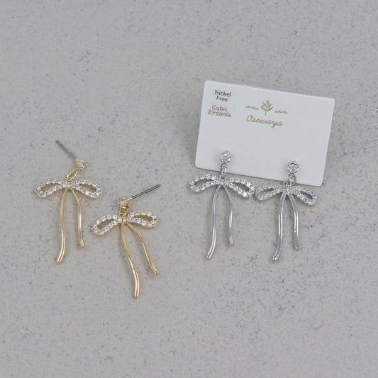 ピアス ニッケルフリー メタル リボン キュービックジルコニア ステンレスポスト スタッドピアス