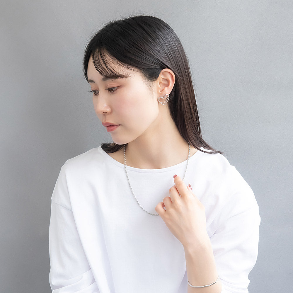ana luisa ◆ シルバー ビーズ スタッドピアス＊TIVA SILVER ana luisa ◇ シルバー ビーズ スタッドピアス＊TIVA SILVER