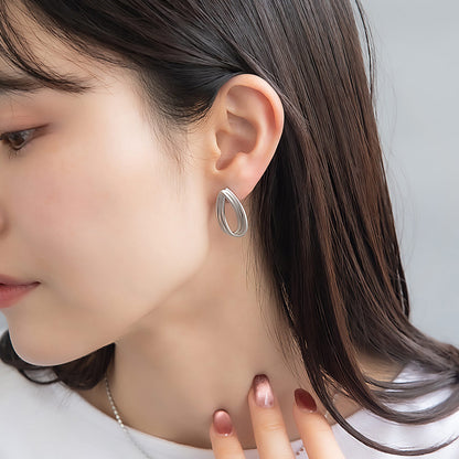 ピアス ニッケルフリー sable silver メタル トリプル レイヤード ドロップ クロス ライン スタッドピアス