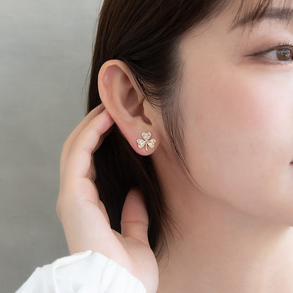 ピアス ニッケルフリー メタル キュービックジルコニア クローバー チタンポスト スタッドピアス