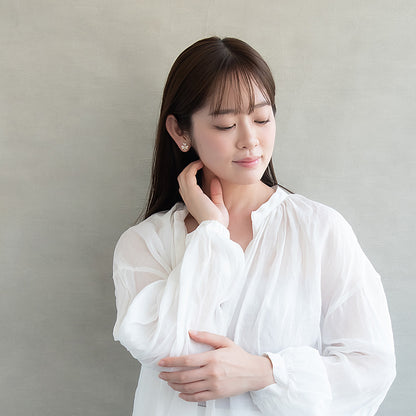 ピアス ニッケルフリー メタル キュービックジルコニア クローバー チタンポスト スタッドピアス