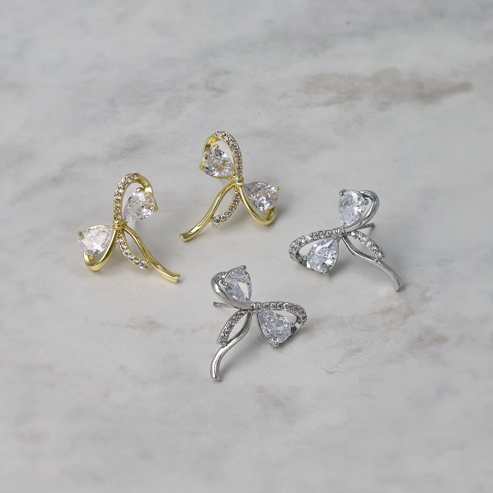 ピアス ニッケルフリー メタル キュービックジルコニア ドロップ リボン チタンポスト スタッドピアス