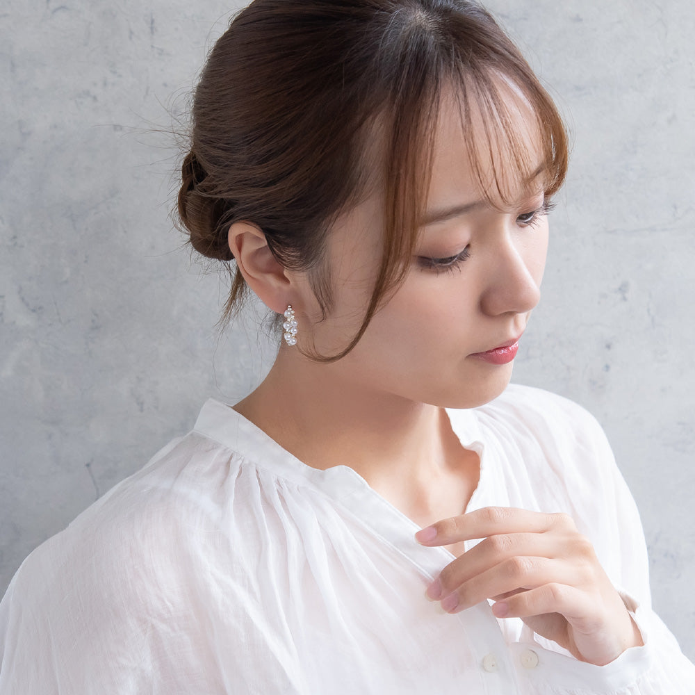 Classy ピアス ニッケルフリー メタル ミニ キュービックジルコニア パール バブル インナー チタンポスト C型 スタッドピアス