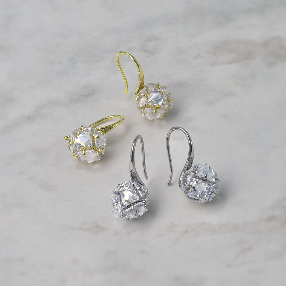 ピアス ニッケルフリー メタル キュービックジルコニア スクエアカット ボール フックピアス