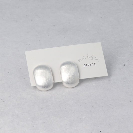 ピアス ニッケルフリー neige. メタル プレート オーバル フラット スタッドピアス