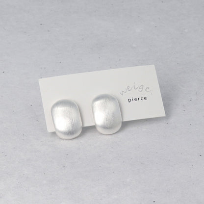 ピアス ニッケルフリー neige. メタル プレート オーバル フラット スタッドピアス