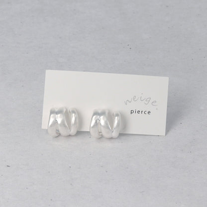 ピアス ニッケルフリー neige. メタル トリプル ライン カーブ C型 スタッドピアス