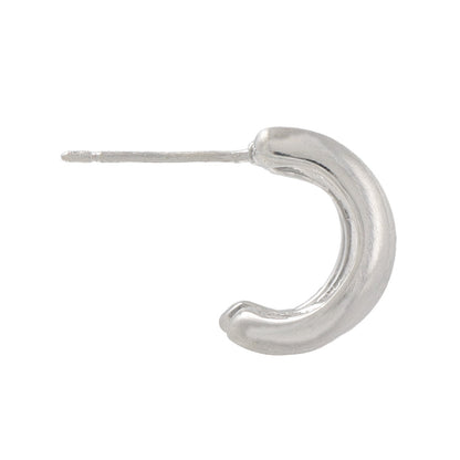 ピアス ニッケルフリー neige. メタル トリプル ライン カーブ C型 スタッドピアス