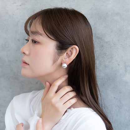 ピアス ニッケルフリー neige. メタル プレート サークル スタッドピアス