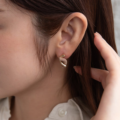 ピアス ニッケルフリー メタル フロッキー カラー カーブ ライン クロス チタンポスト スタッドピアス