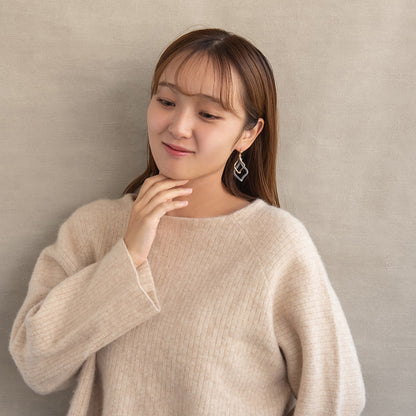 ピアス ニッケルフリー メタル フロッキー カラー ツイスト ロンバス チタンポスト スタッドピアス