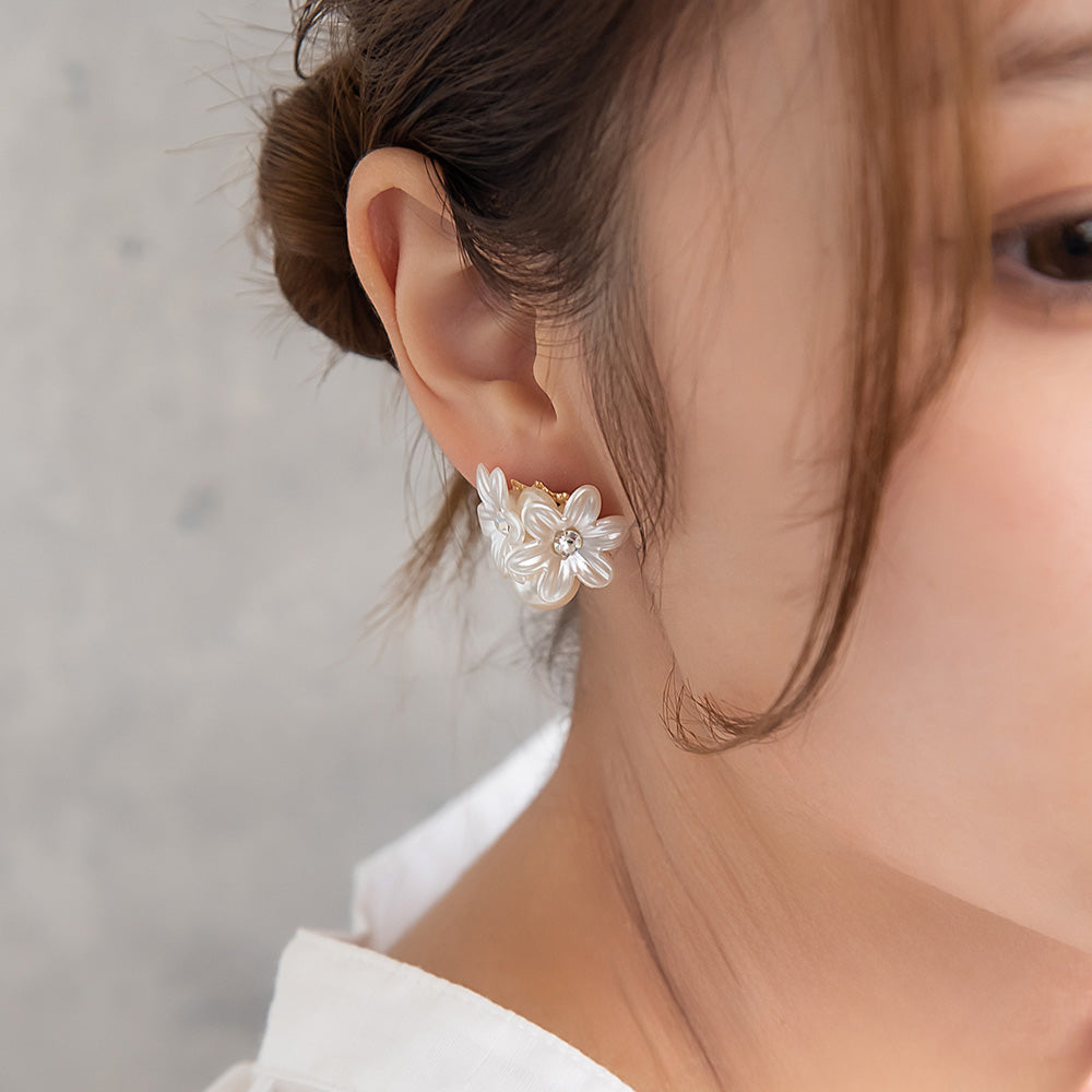Classy ピアス ニッケルフリー フラワー パール スタッドピアス