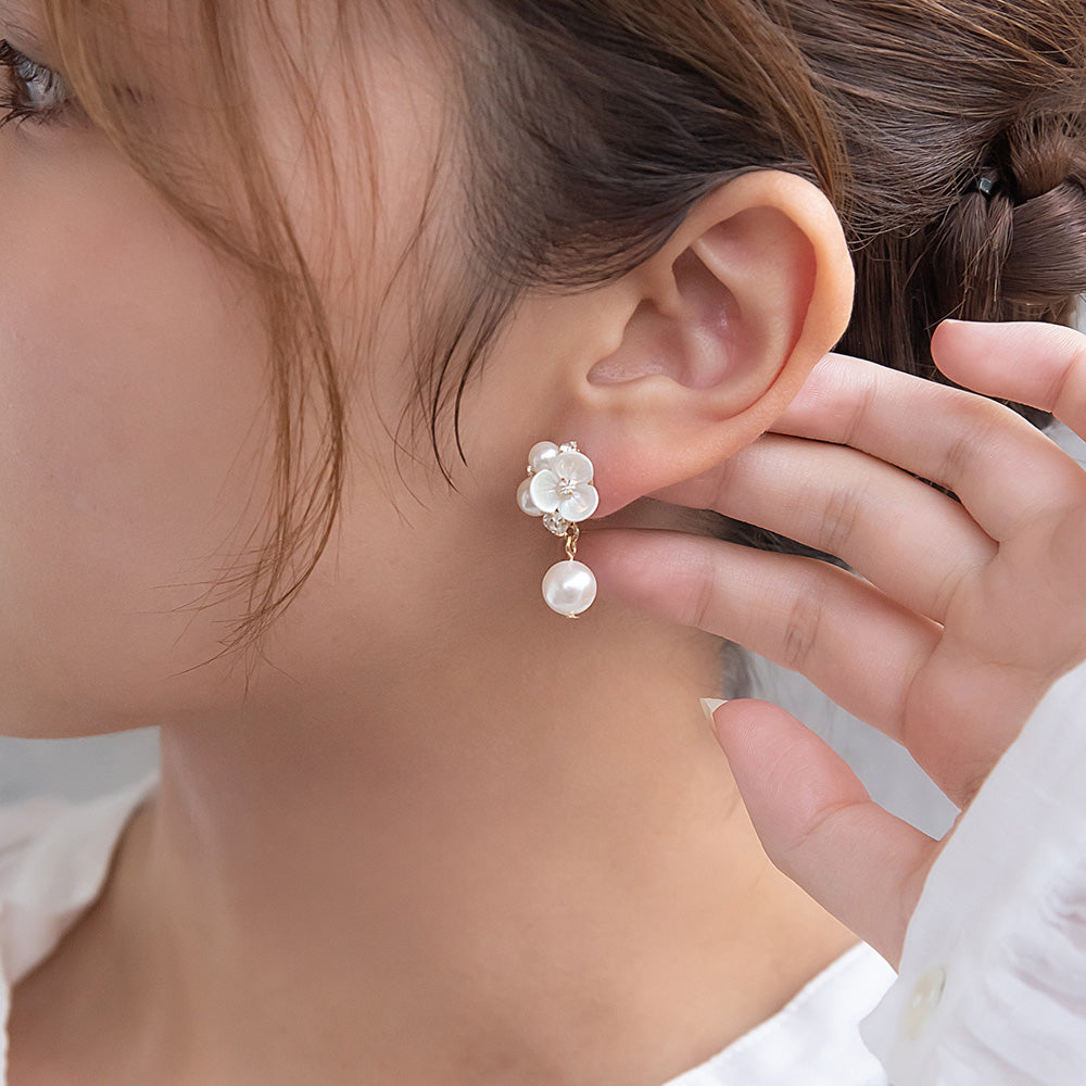 Classy ピアス ニッケルフリー フラワー パール スタッドピアス