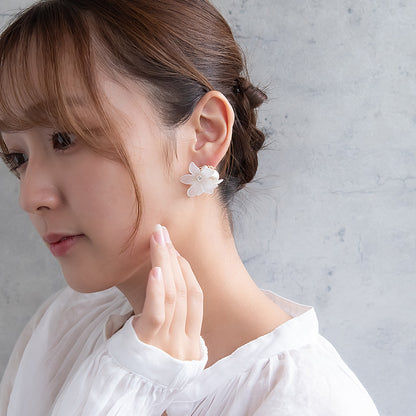Classy ピアス ニッケルフリー フラワー パール スタッドピアス