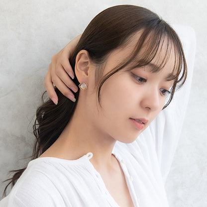 ピアス ニッケルフリー メタルフレーム ラメ くすみカラー チタンポスト スタッドピアス