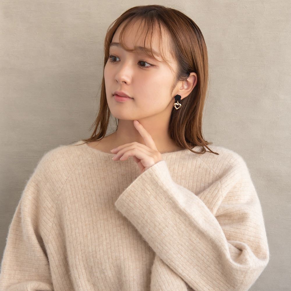 ピアス ニッケルフリー ローズ ハート フロッキー ステンレスポスト スタッドピアス