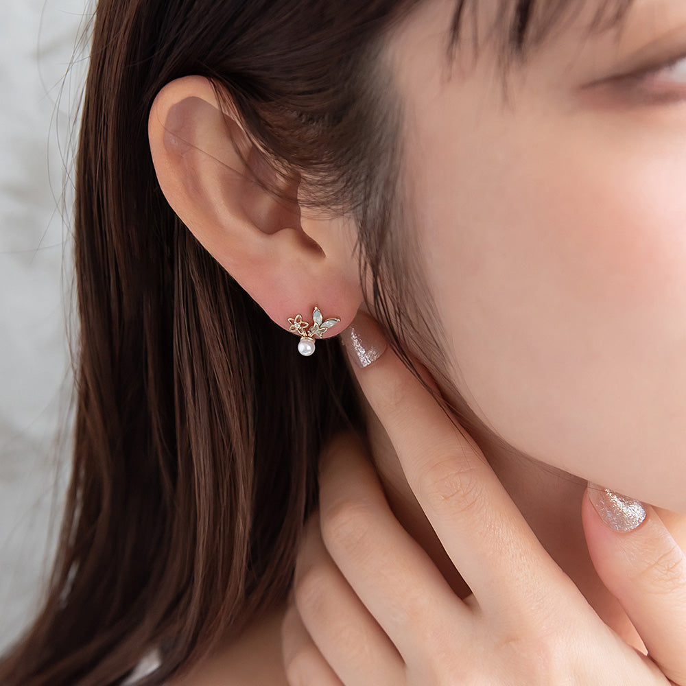 ピアス ニッケルフリー バタフライ フラワー パール チタンポスト スタッドピアス