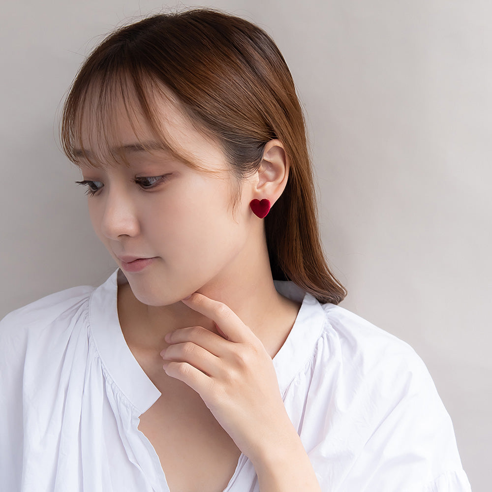 ピアス ニッケルフリー ベロア ハート チタンポスト スタッドピアス