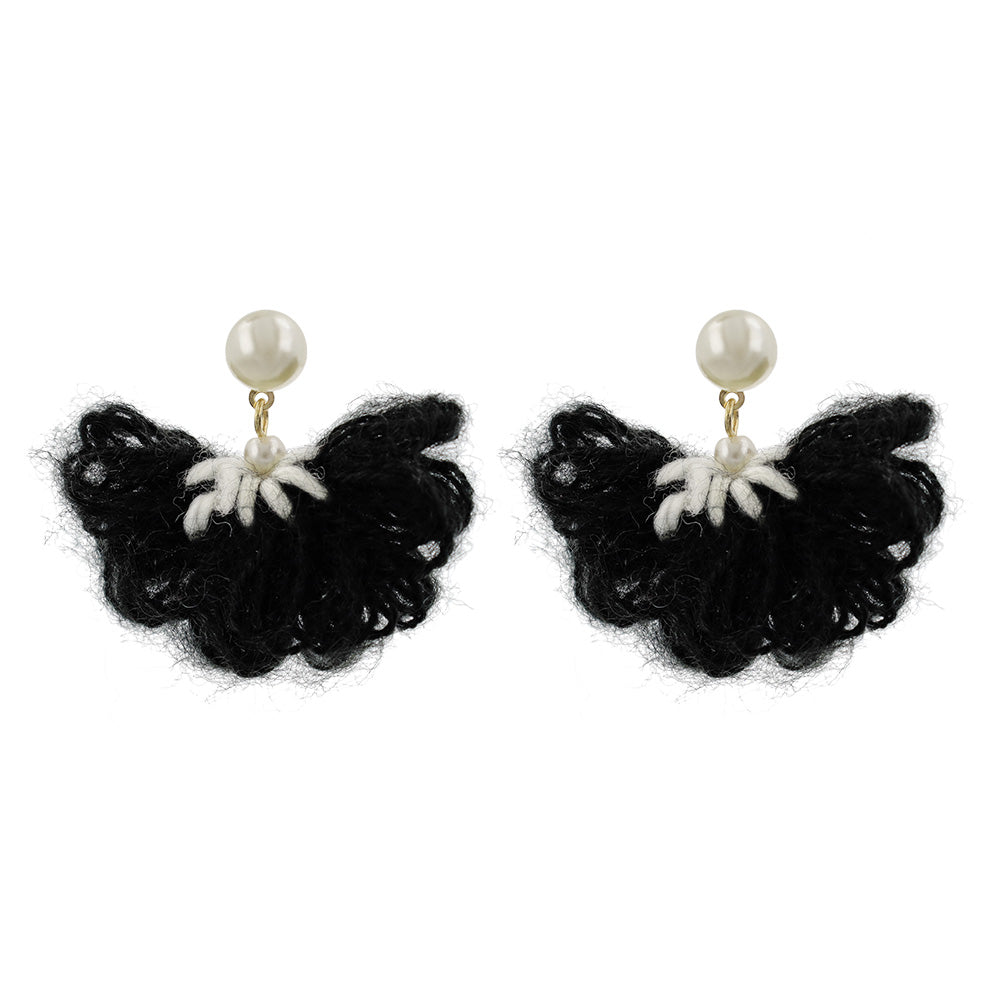 ピアス 毛糸 パール ステンレスポスト スタッドピアス