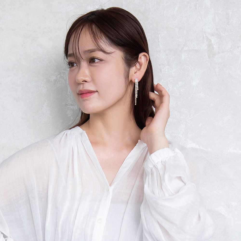 ピアス ニッケルフリー レクタングル ライン ストーン スタッドピアス