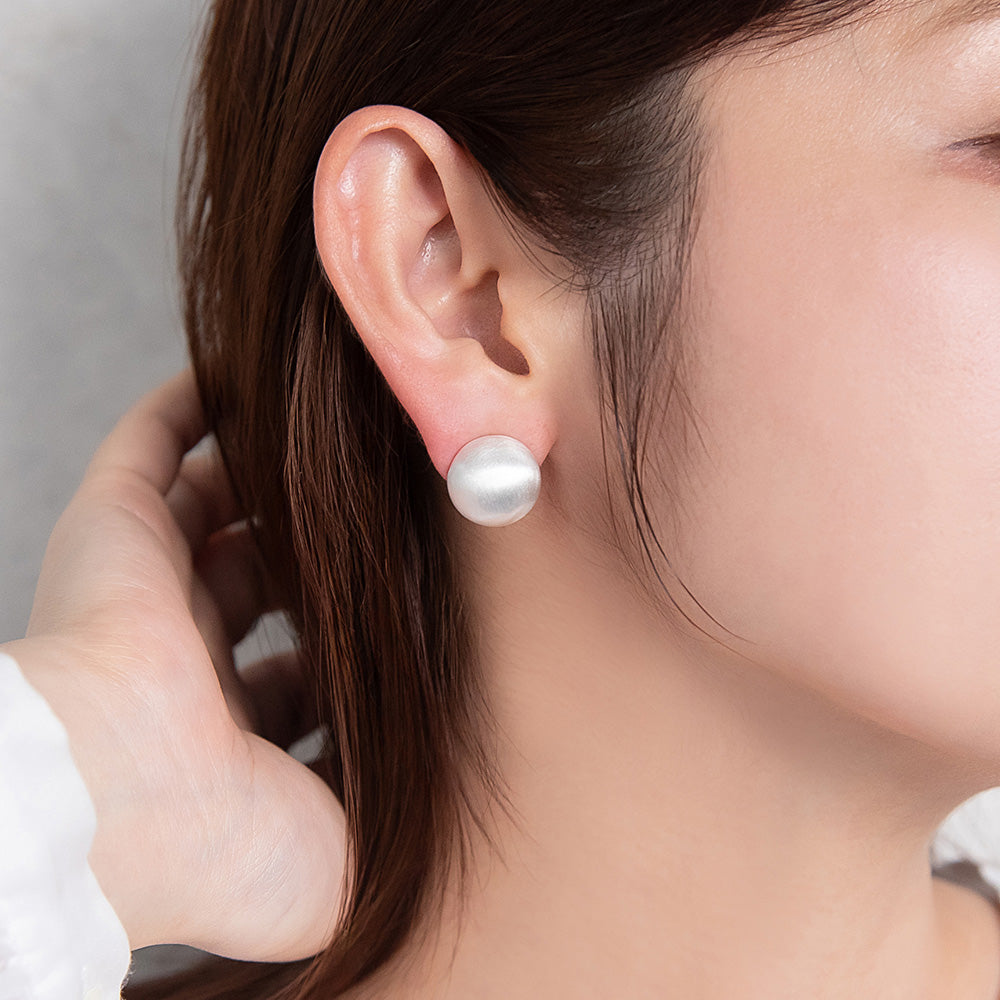 ピアス  ニッケルフリー neige. セミサークル スタッドピアス