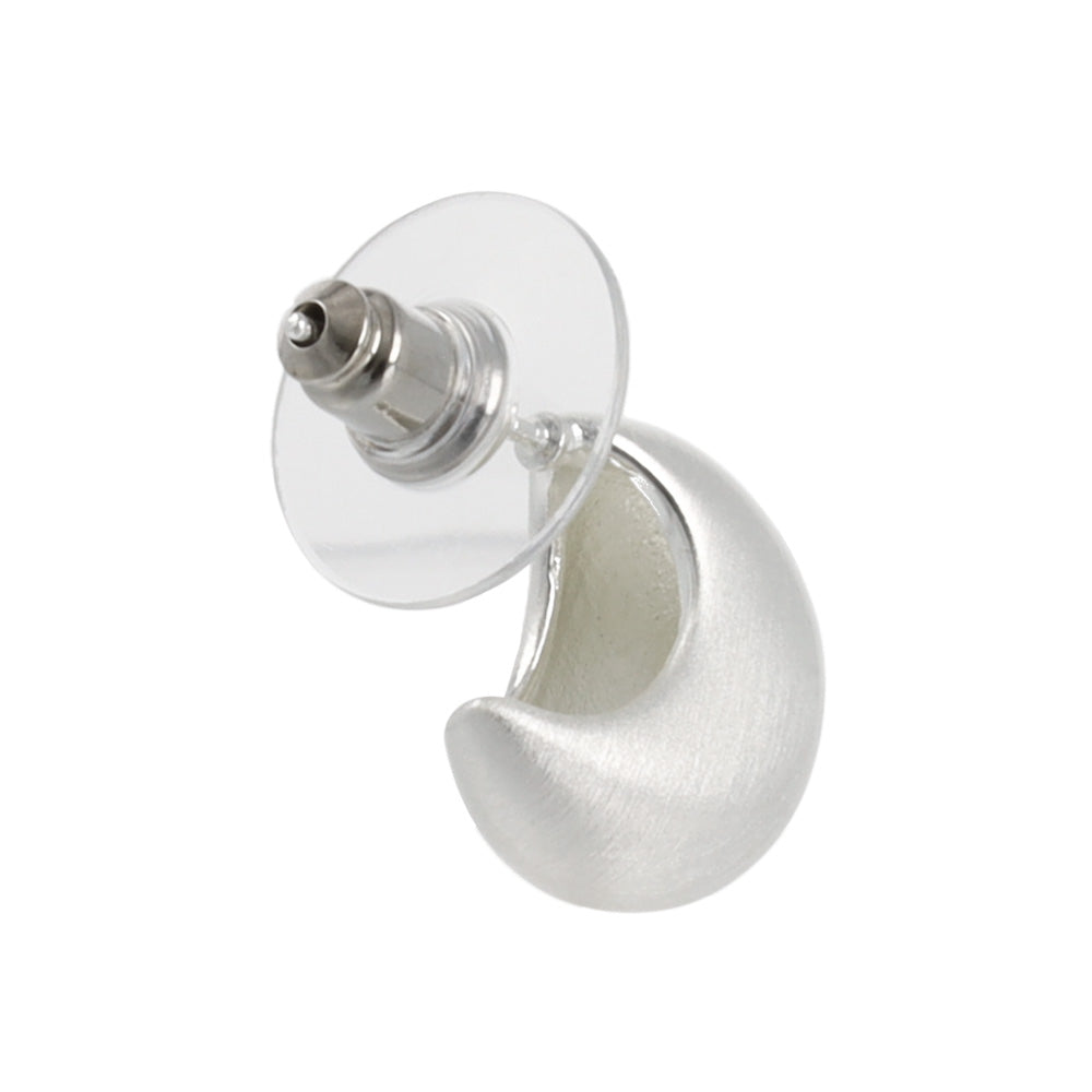 ピアス  ニッケルフリー neige. サイド クレッセントムーン スタッドピアス