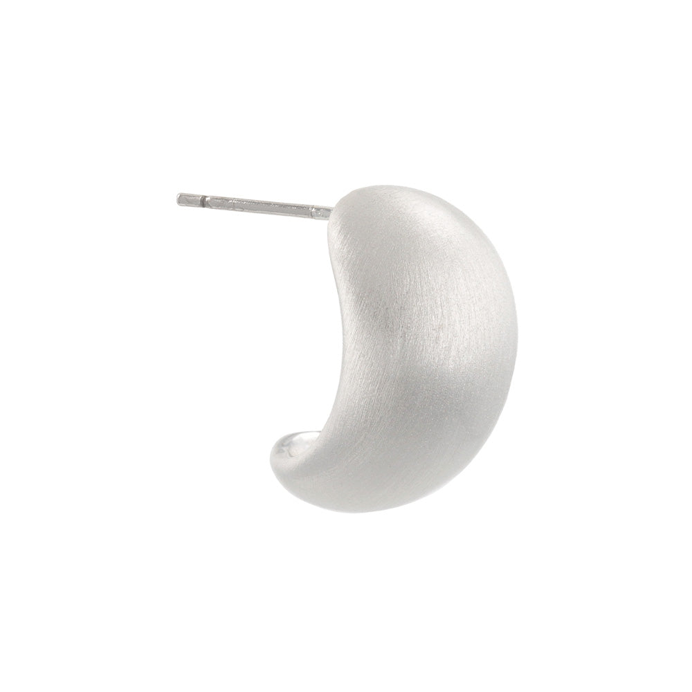 ピアス  ニッケルフリー neige. オーバル カーブ スタッドピアス