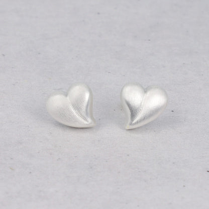 ピアス  ニッケルフリー neige. ハート スタッドピアス