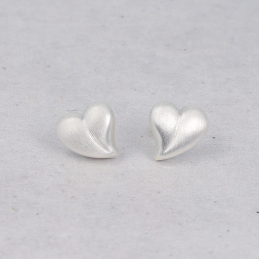 ピアス  ニッケルフリー neige. ハート スタッドピアス