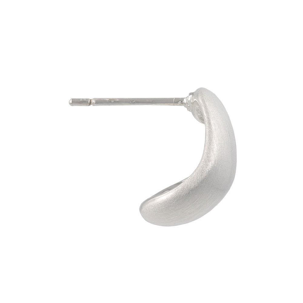 ピアス  ニッケルフリー neige. ワイド カーブ スタッドピアス