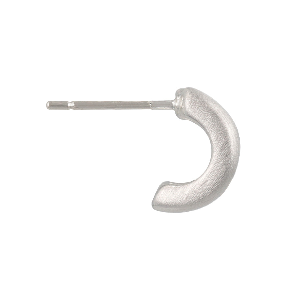 ピアス  ニッケルフリー neige. トリプル カーブライン スタッドピアス