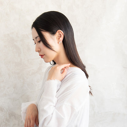 ピアス  ニッケルフリー neige. トリプル カーブライン スタッドピアス