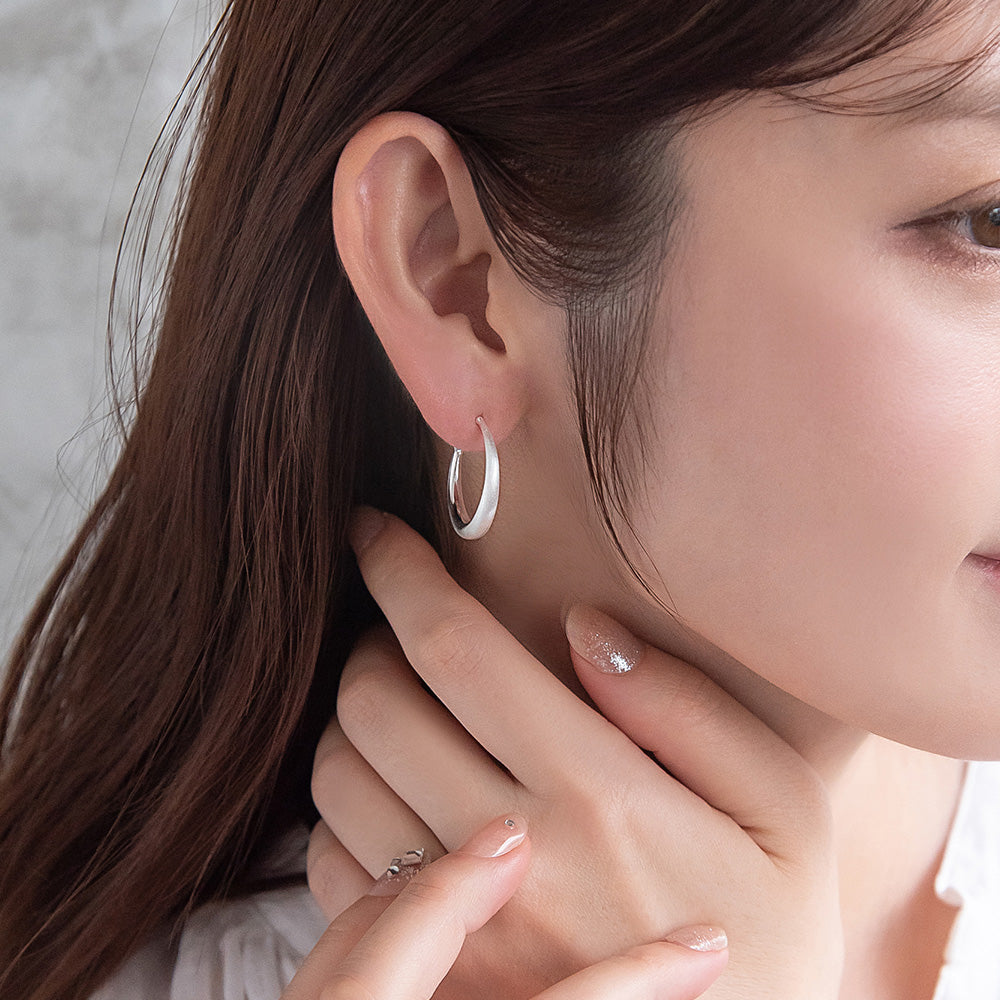 ピアス  ニッケルフリー neige. スリム 24mm フープピアス