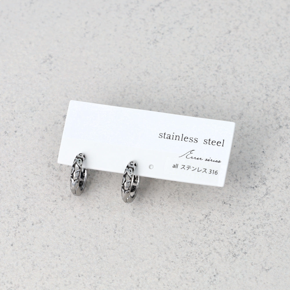 ピアス Awesome 透かし 模様 ステンレス ワンタッチ キャッチレス フープピアス