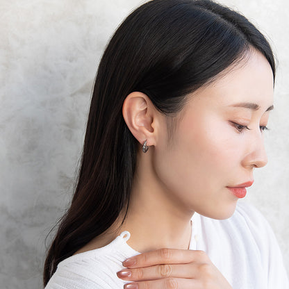 ピアス Awesome アラベスク模様 ステンレス ワンタッチ キャッチレス フープピアス