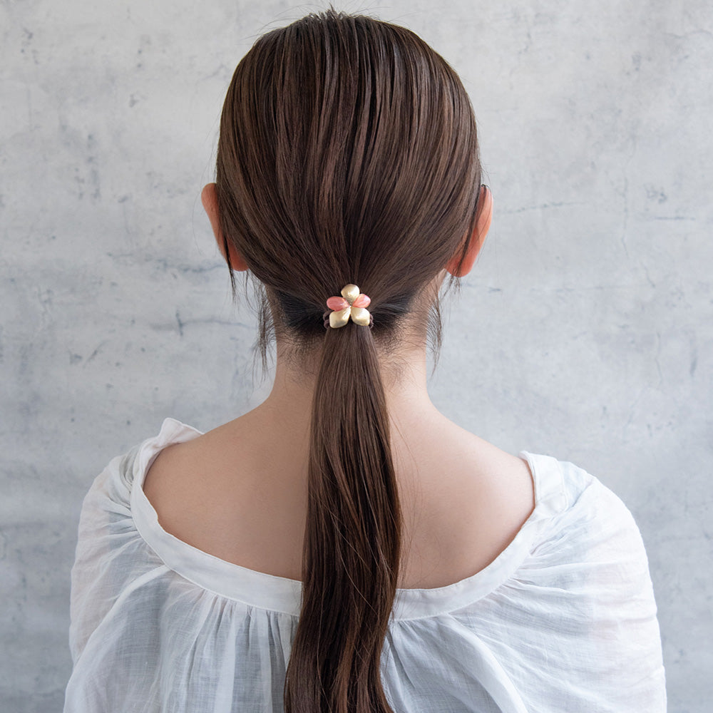 ヘアゴム mini tsukekae pony メタル ミニ フラワー カラー マット ヘアゴム2本付き（ブラウン/ブラック）