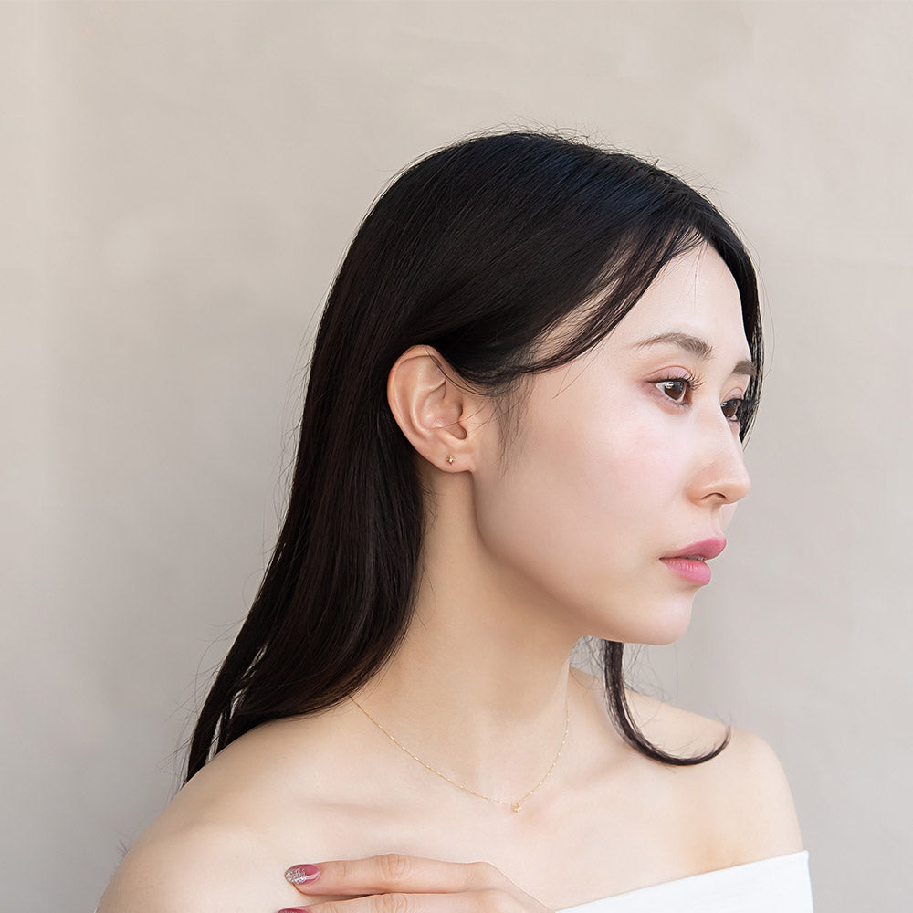 ピアス tiny. ニッケルフリー メタル スター 星 一等星 ストーン 小粒 スタッドピアス
