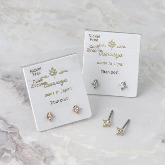 ピアス ニッケルフリー メタル キュービックジルコニア ミニ スター 四芒星 チタンポスト スタッドピアス