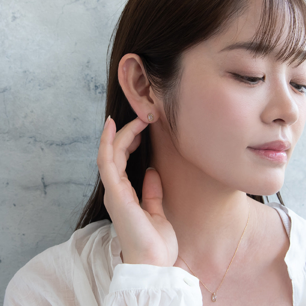 ピアス ニッケルフリー rose cut キュービックジルコニア メタル フレーム オーバル チタンポスト スタッドピアス