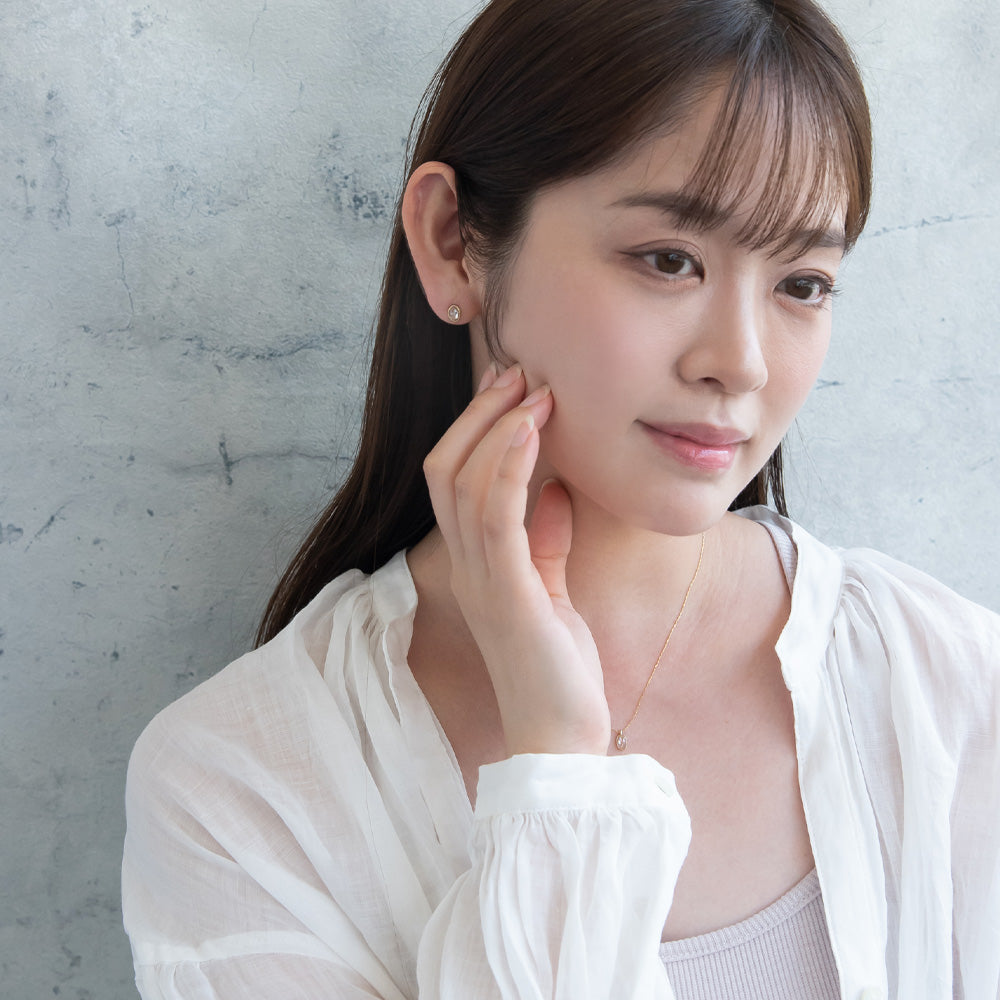 ピアス ニッケルフリー rose cut キュービックジルコニア メタル フレーム オーバル チタンポスト スタッドピアス