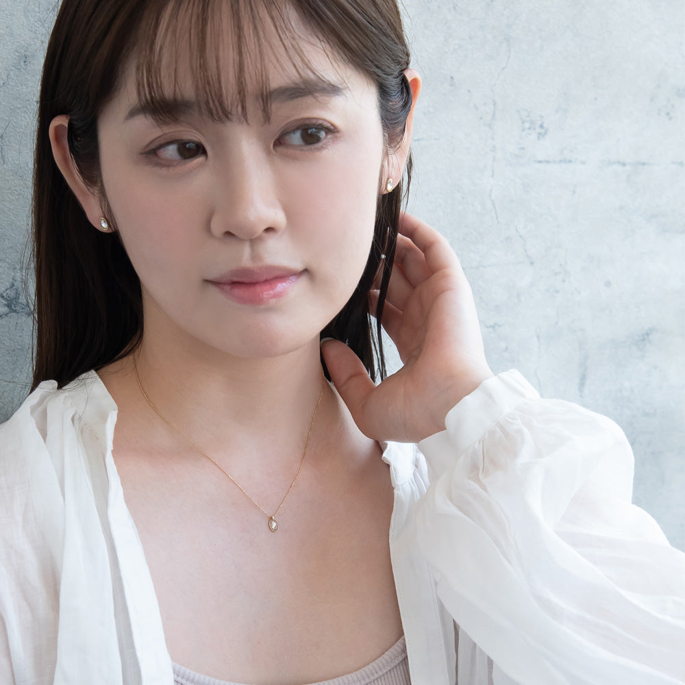 ピアス ニッケルフリー rose cut キュービックジルコニア メタル フレーム オーバル チタンポスト スタッドピアス