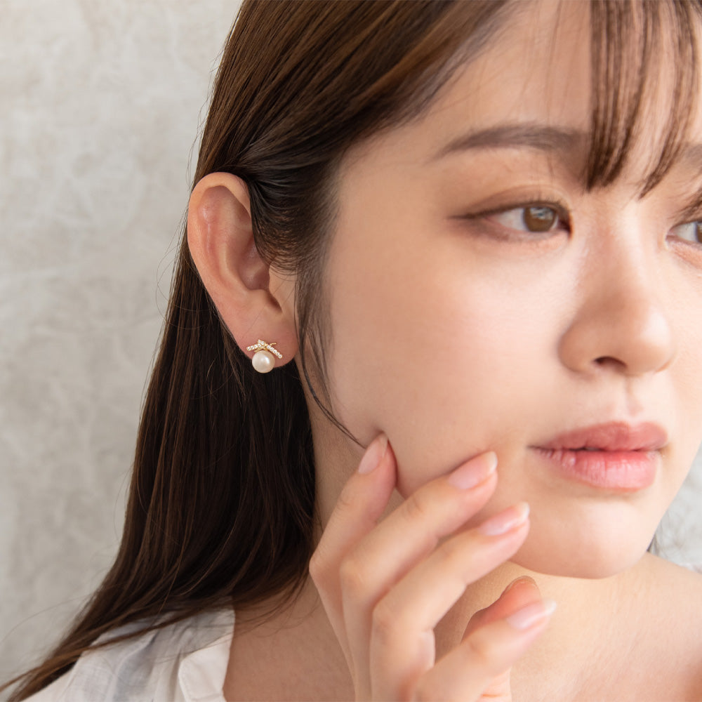 ピアス ニッケルフリー メタル ミニ キュービックジルコニア 淡水パール リボン チタンポスト スタッドピアス