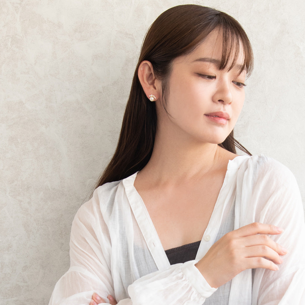 ピアス ニッケルフリー メタル ミニ キュービックジルコニア 淡水パール リボン チタンポスト スタッドピアス