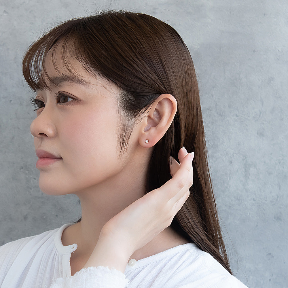 ピアス ニッケルフリー メタル キュービックジルコニア スクエア ダブルロックキャッチ ピュアチタニウムポスト スタッドピアス