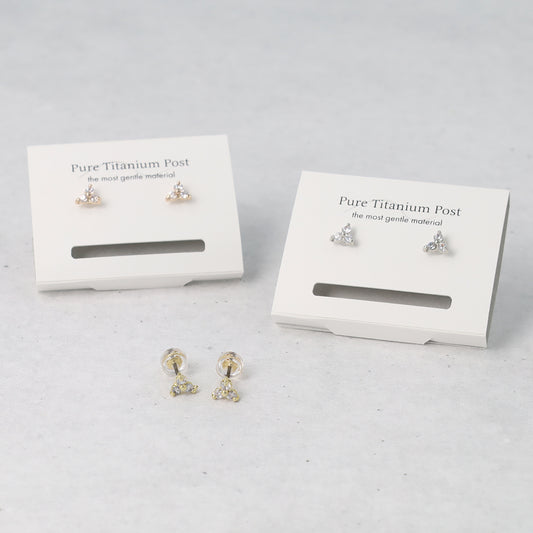 ピアス ニッケルフリー メタル キュービックジルコニア ミニ トリプル ダブルロックキャッチ ピュアチタニウムポスト スタッドピアス