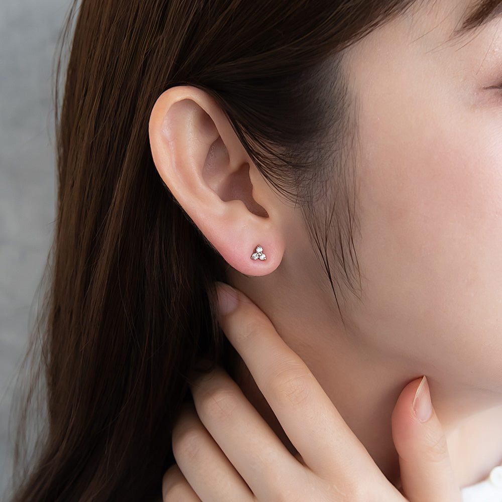 ピアス ニッケルフリー メタル キュービックジルコニア ミニ トリプル ダブルロックキャッチ ピュアチタニウムポスト スタッドピアス