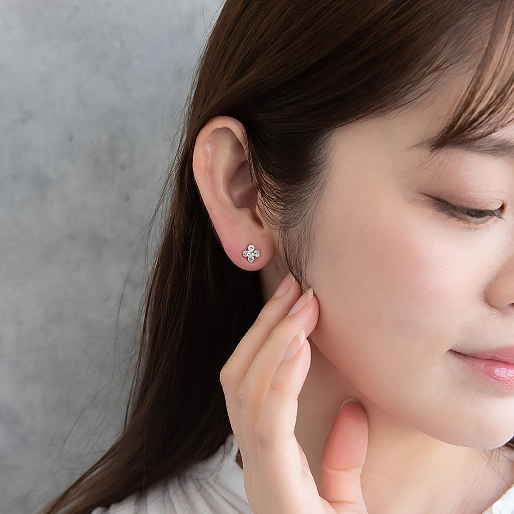 ピアス ニッケルフリー メタル キュービックジルコニア サークル フラワー ダブルロックキャッチ ピュアチタニウムポスト スタッドピアス