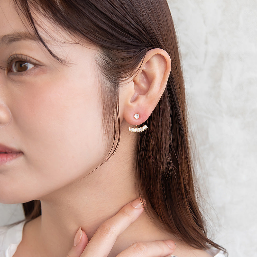 ピアス ニッケルフリー メタル キュービックジルコニア スクエアカット カーブ ライン バックキャッチ チタンポスト スタッドピアス