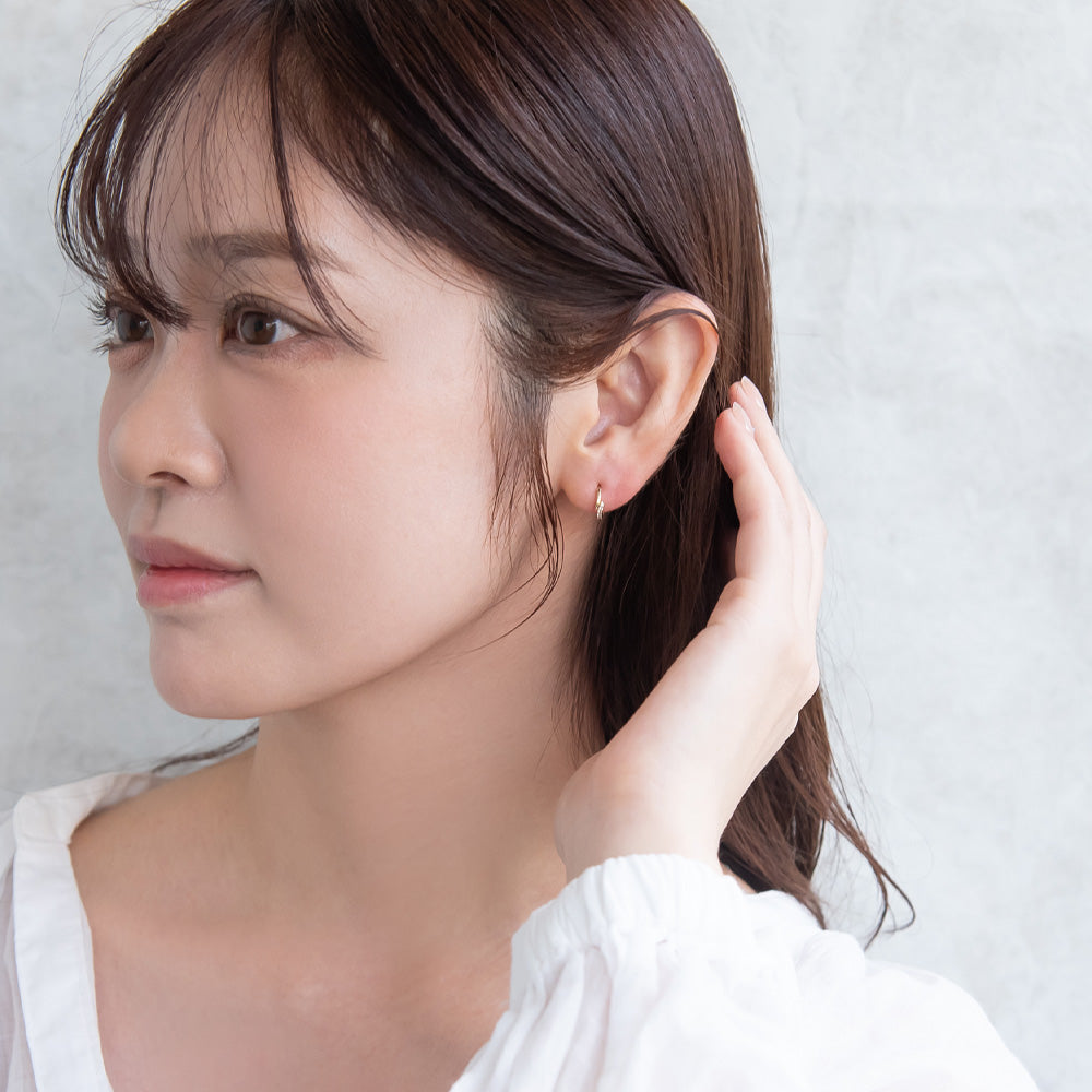 ピアス ニッケルフリー キュービックジルコニア メタル ワンタッチ フープピアス